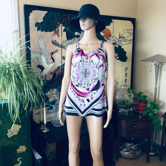 WHBM Multi Colored Top, Size 4 - Picture 7 of 8